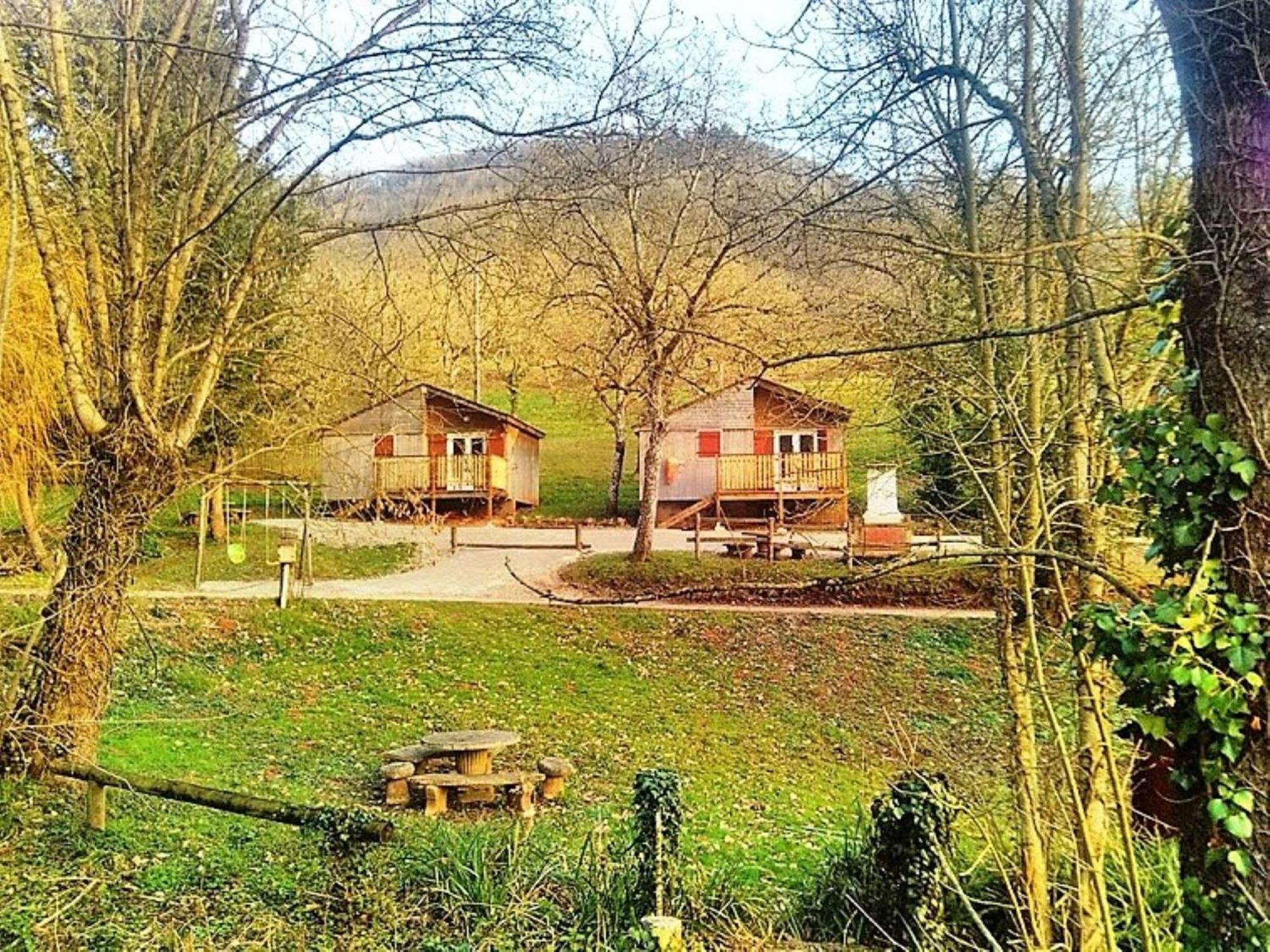 La Fregiere Chalets Clairvaux-d'Aveyron المظهر الخارجي الصورة
