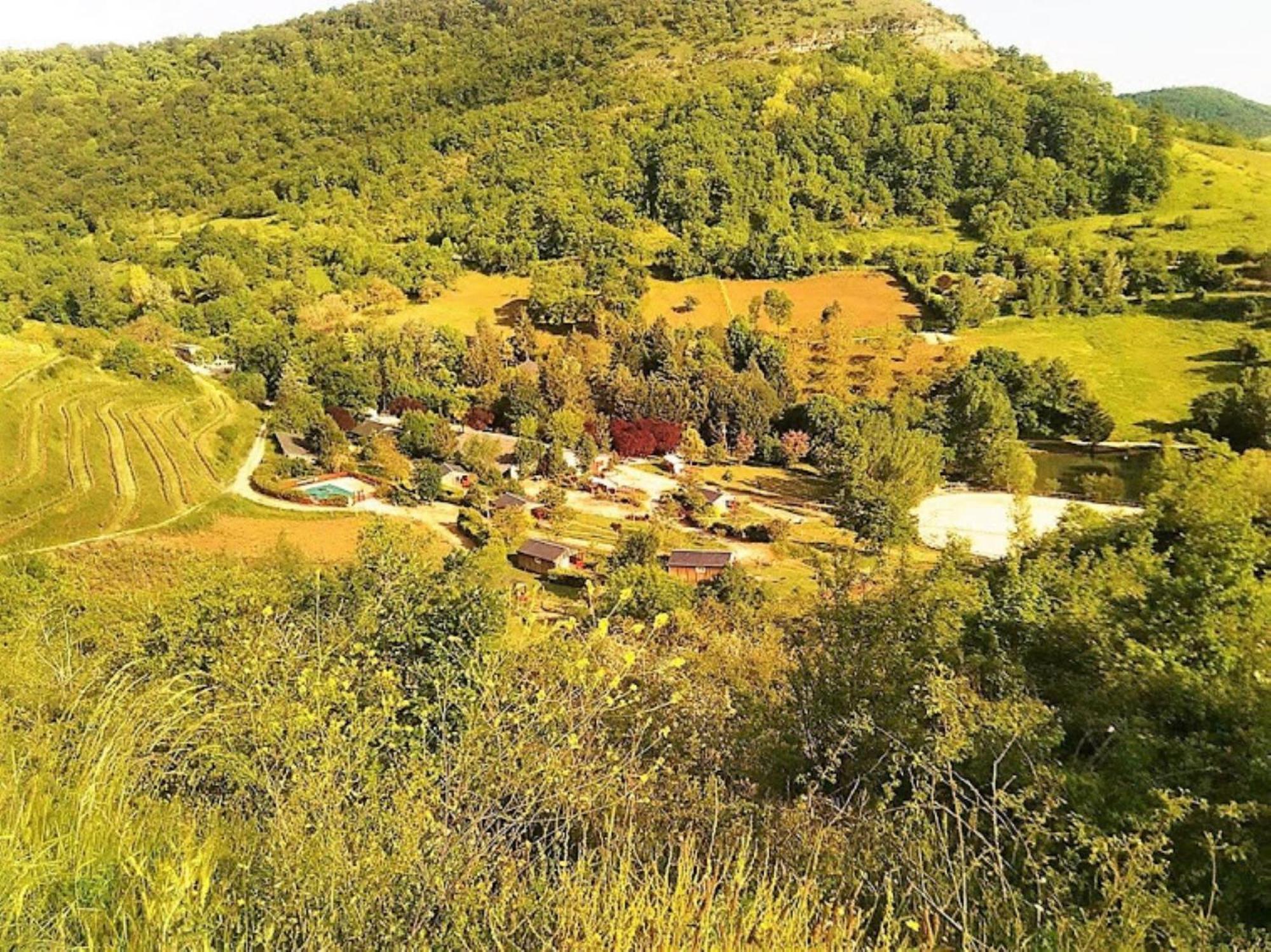 La Fregiere Chalets Clairvaux-d'Aveyron المظهر الخارجي الصورة